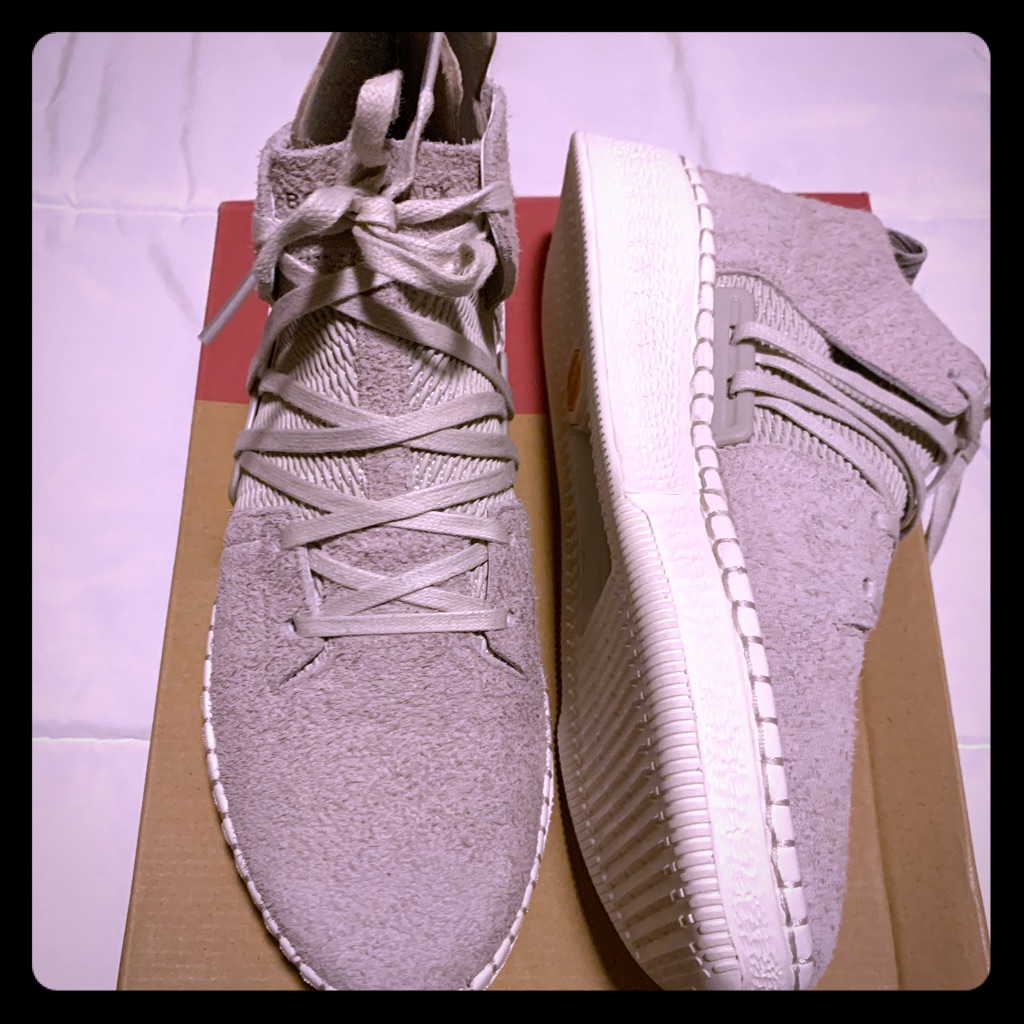 Brand Black Sneaker